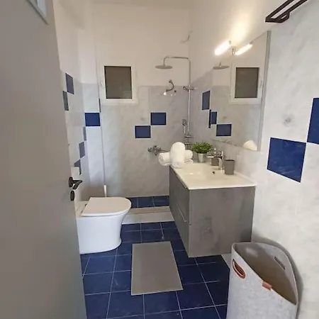 Newly Renovated Endless View Dimitra's House Hébergement de vacances *