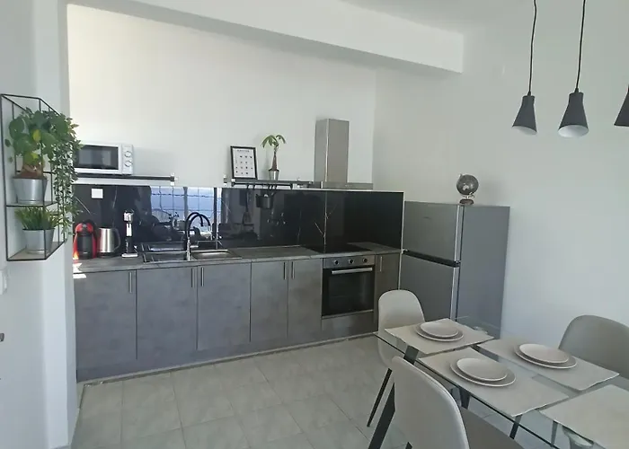 Newly Renovated Endless View Dimitra's House Hébergement de vacances