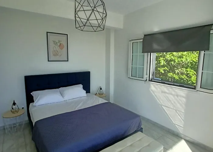 Newly Renovated Endless View Dimitra's House Vlachata